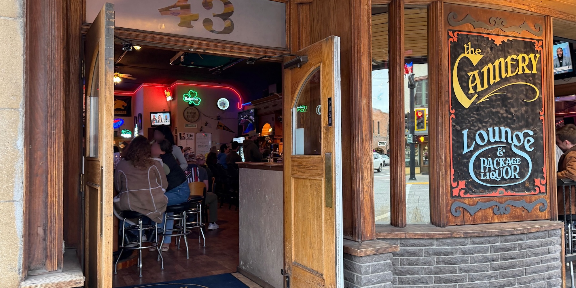 Cold Beers, Warm Regulars: The Locals' Guide to Bozeman Dive Bars featured image